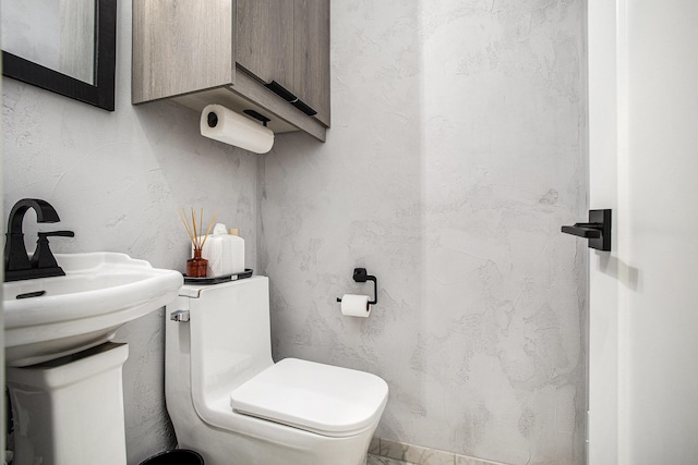 18919 I Dr N, Marshall, MI 49068 - bathroom with toilet