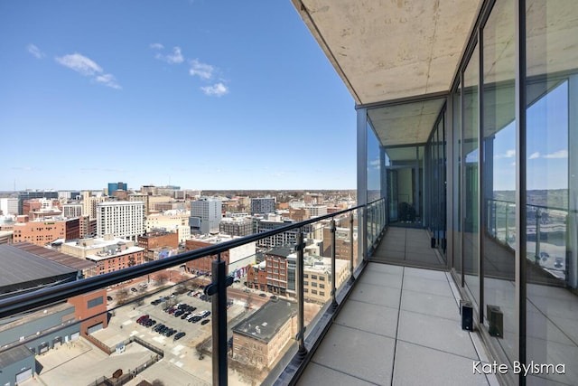144 Oakes St SW Unit 1903, Grand Rapids, MI 49503 - balcony with a city view