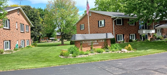 5230 Southbrook Ct Unit 78, Hudsonville, MI 49426 - community sign featuring a lawn