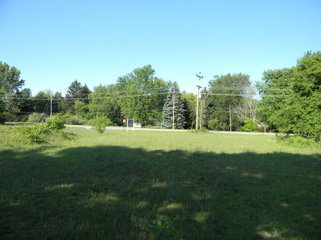 156 N Stiles Rd, Ludington, MI 49431 - photo 2