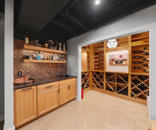 6201 Donovanridge, Dexter, MI 48130 - wine cellar featuring wet bar