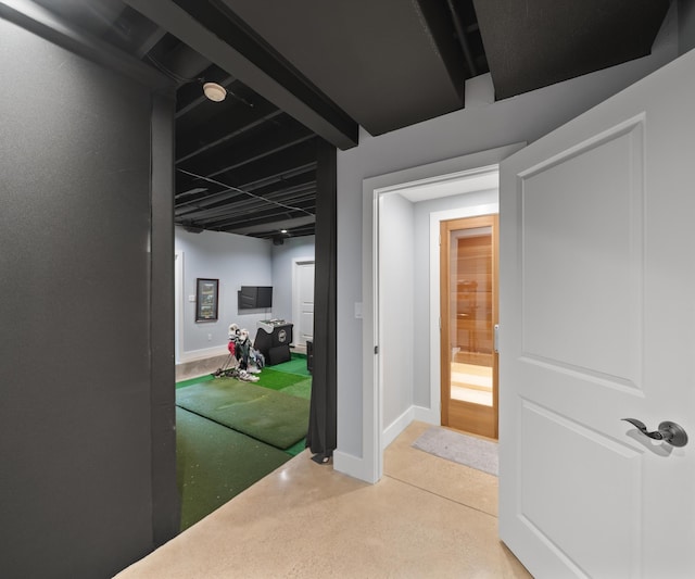 6201 Donovanridge, Dexter, MI 48130 - corridor with baseboards