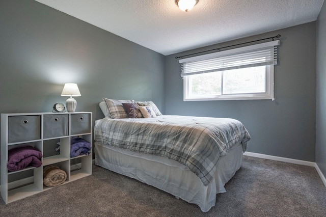 1949 Grove Rd, Ypsilanti, MI 48198 - bedroom with carpet, baseboards, and a textured ceiling