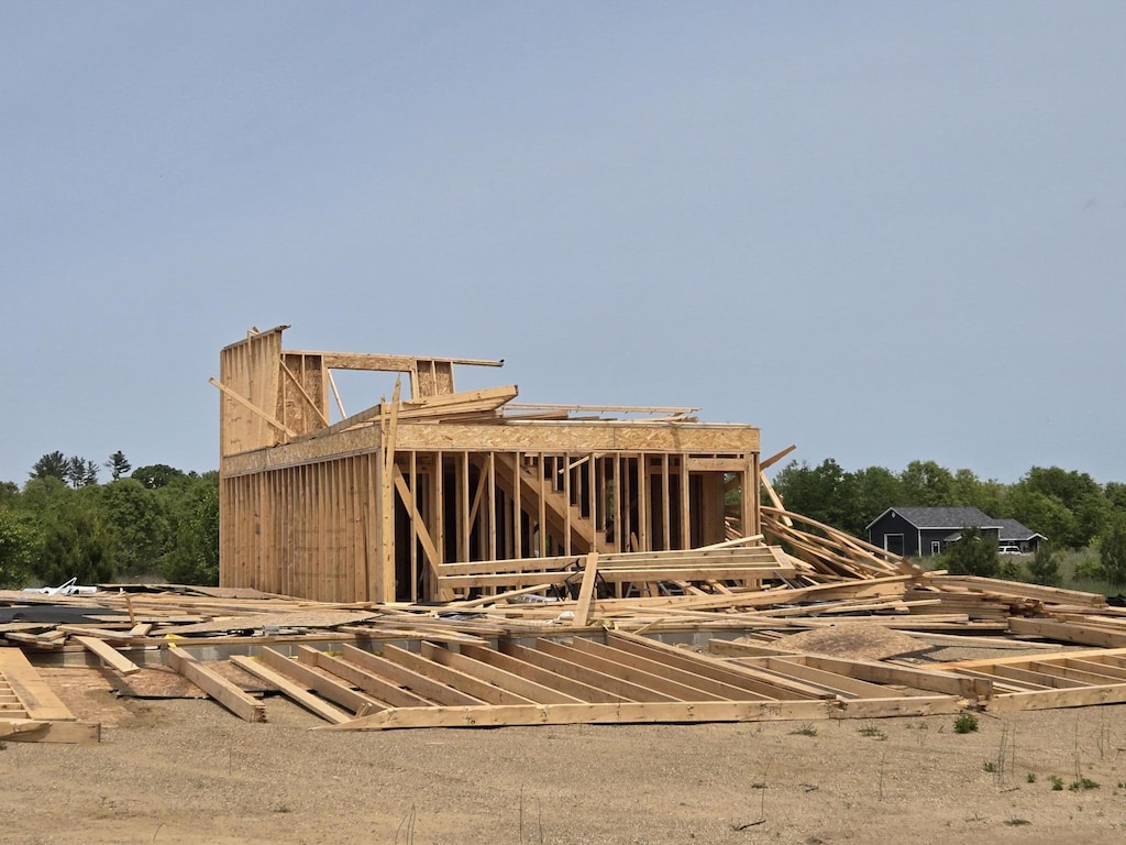 54755 30th St, Paw Paw, MI 49079