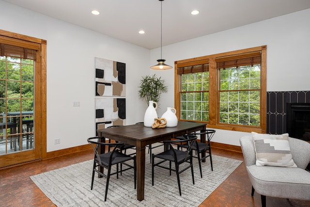 818 S 7th St, Ann Arbor, MI 48103 - dining space featuring baseboards and recessed lighting