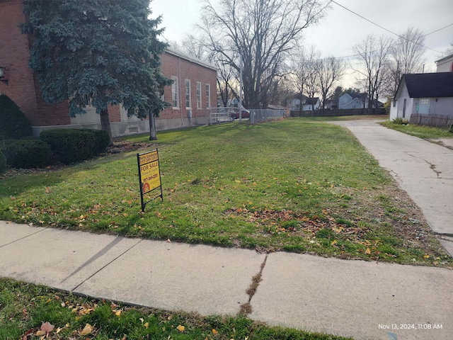 214 E Chicago St, Bronson, MI 49028