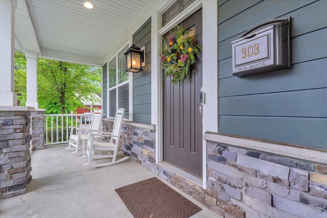 303 Terry Ave, Rochester, MI 48307 - photo 2