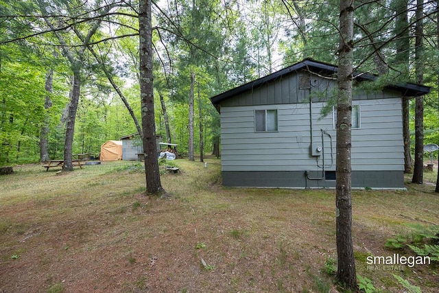 9134 39th Ave, Bitely, MI 49309 - view of side of home
