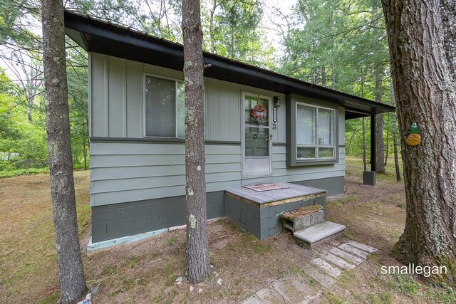 9134 39th Ave, Bitely, MI 49309 - view of side of property
