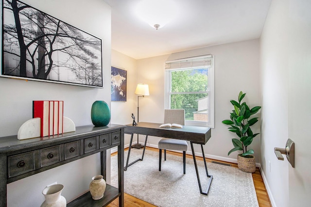 429 S 7th St # 1, Ann Arbor, MI 48103 - office space with wood finished floors and baseboards