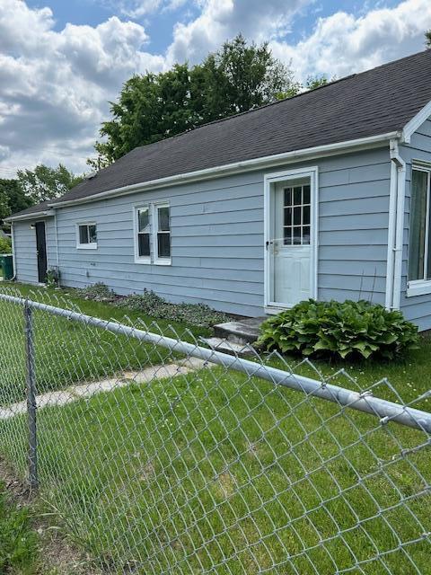 2105 Bomber Ave, Ypsilanti, MI 48198 - photo 1