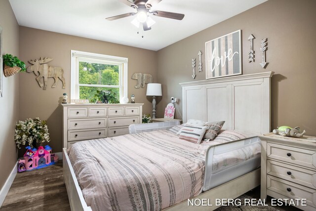 16507 Sleeper St, Grand Haven, MI 49417 - bedroom featuring dark wood-style floors, baseboards, and a ceiling fan