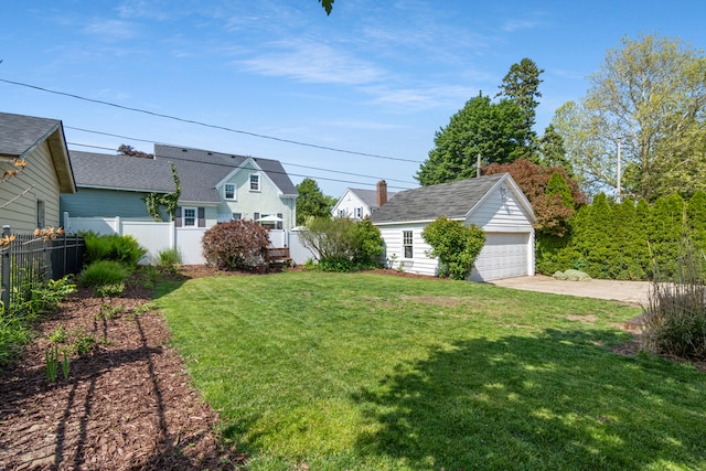 770 Bloomfield Blvd, Jackson, MI 49203 - view of yard with an outdoor structure and a detached garage