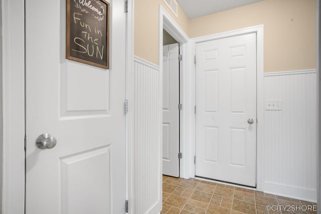 8474 Twin Lakes Dr, Jenison, MI 49428 - photo 20