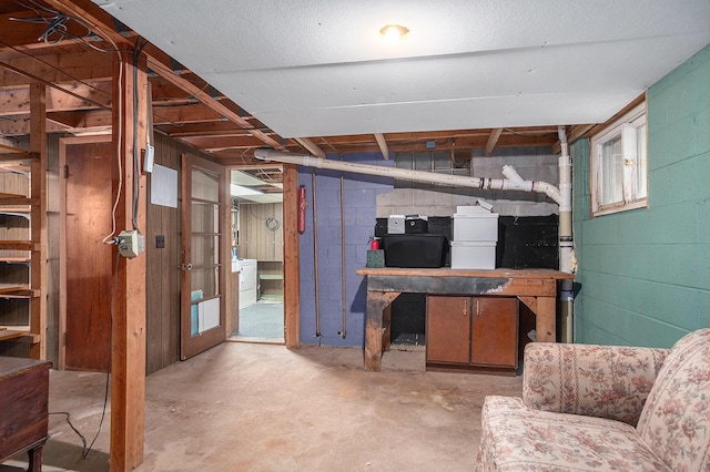 4468 Teal Ln, Newaygo, MI 49337 - unfinished basement with concrete block wall