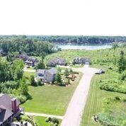 8683 Heron Ct, Watervliet, MI 49098