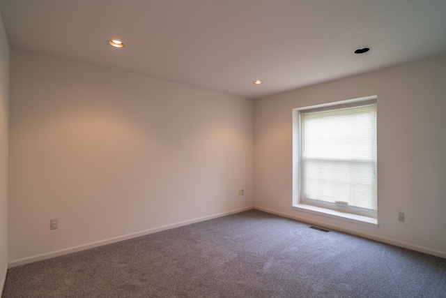4798 Walnut Creek Dr, West Bloomfield, MI 48322 - carpeted spare room with recessed lighting and baseboards