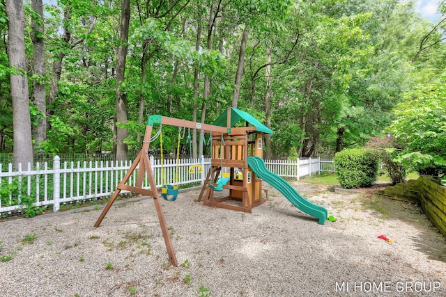 2103 Woodlark Dr, Holland, MI 49424 - view of playground