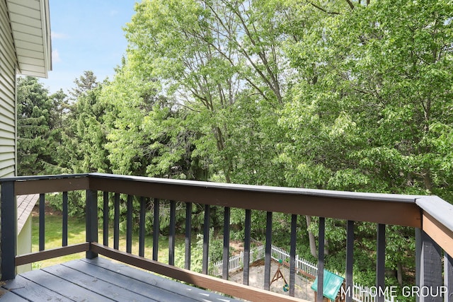 2103 Woodlark Dr, Holland, MI 49424 - view of wooden terrace