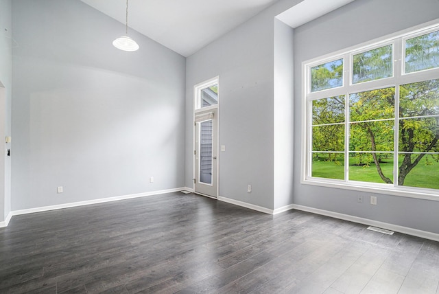 302 NE Xing, Holland, MI 49423 - photo 5