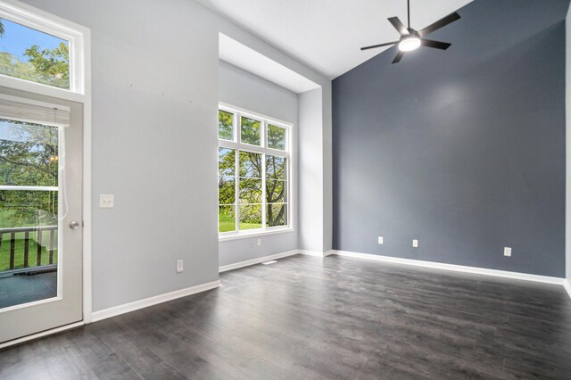 302 NE Xing, Holland, MI 49423 - photo 6