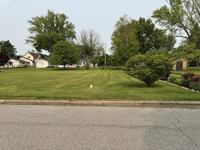 407 Sherwood Ave, Three Oaks, MI 49128