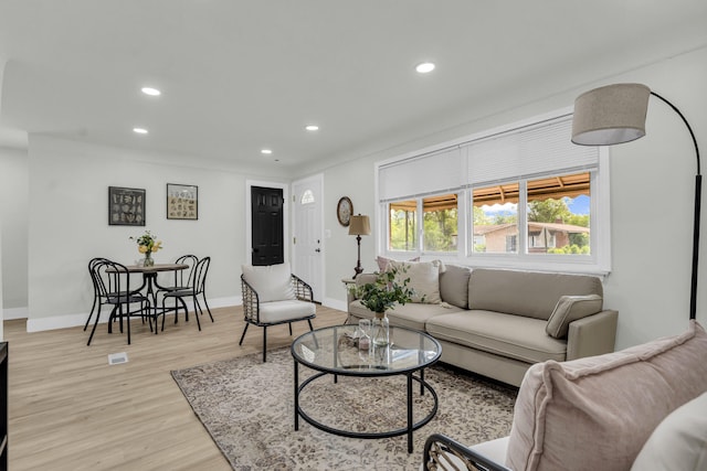 20504 Cherrylawn St, Detroit, MI 48221 - living room featuring recessed lighting, light wood-style floors, and baseboards