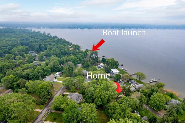 1669 Waukazoo Dr, Holland, MI 49424