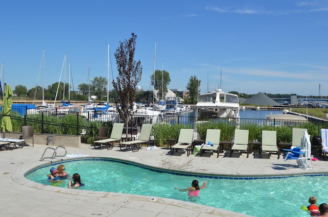 800 Whitwam Dr Slip 22, Saint Joseph, MI 49085