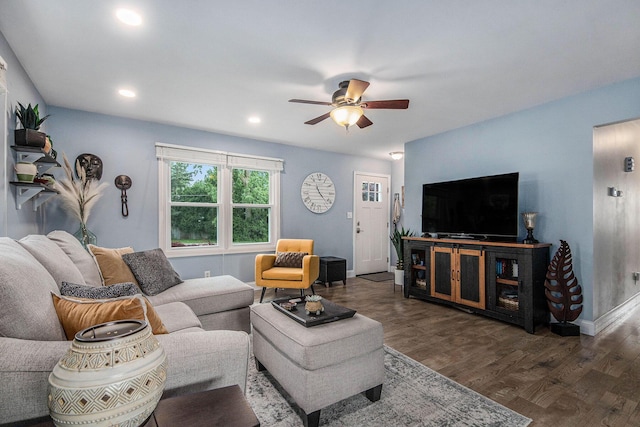 2700 Norfolk Rd SE, Grand Rapids, MI 49506 - living room featuring ceiling fan, baseboards, wood finished floors, and recessed lighting