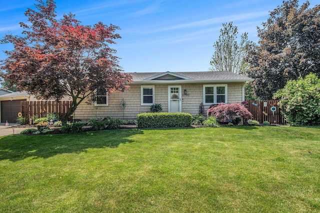 2700 Norfolk Rd SE, Grand Rapids, MI 49506 - ranch-style home featuring an attached garage