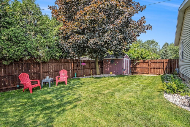 2700 Norfolk Rd SE, Grand Rapids, MI 49506 - view of yard