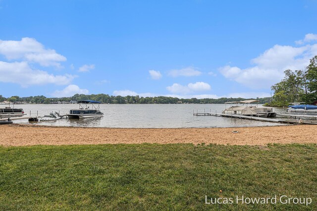 2585 Mayo Dr, Fremont, MI 49412 - photo 4
