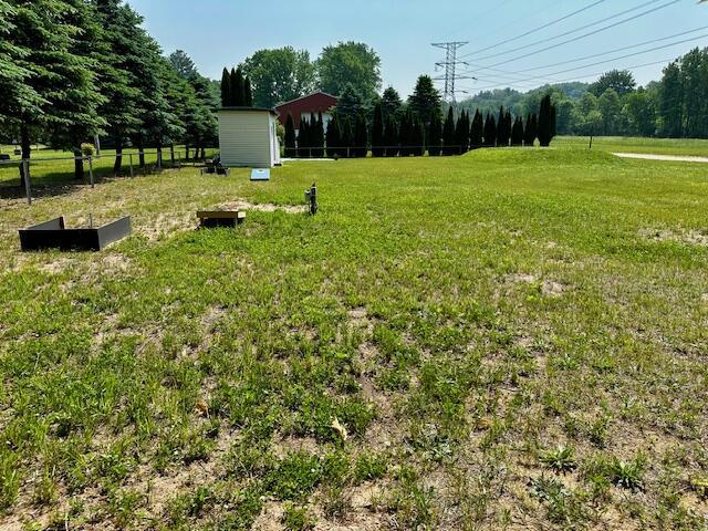4927 S 194th Ave, Hesperia, MI 49421