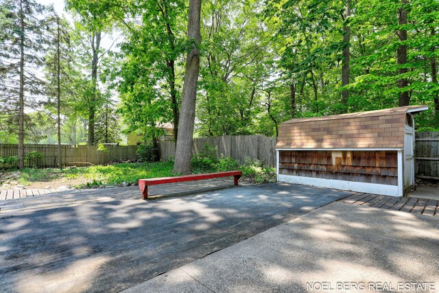 1710 Dykhouse Ave, Grand Haven, MI 49417 - view of patio