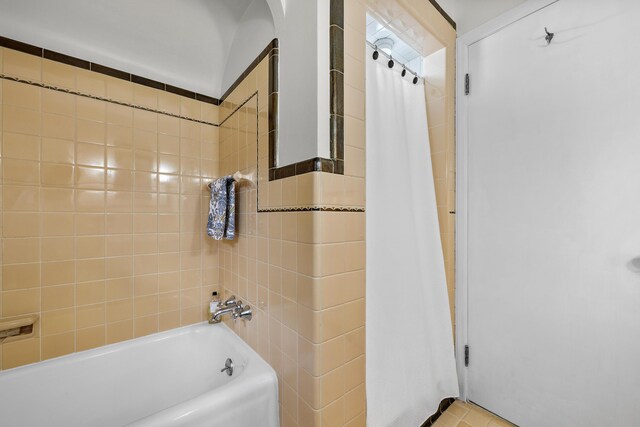 18714 San Diego Blvd, Lathrup Village, MI 48076