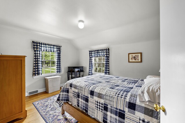 18714 San Diego Blvd, Lathrup Village, MI 48076