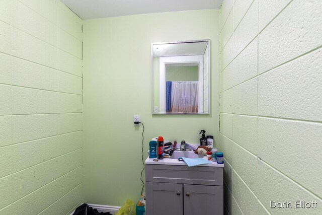 306 W Russell St, Hubbardston, MI 48845 - bathroom with vanity