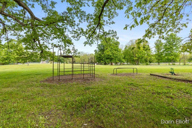 306 W Russell St, Hubbardston, MI 48845 - view of grassy yard