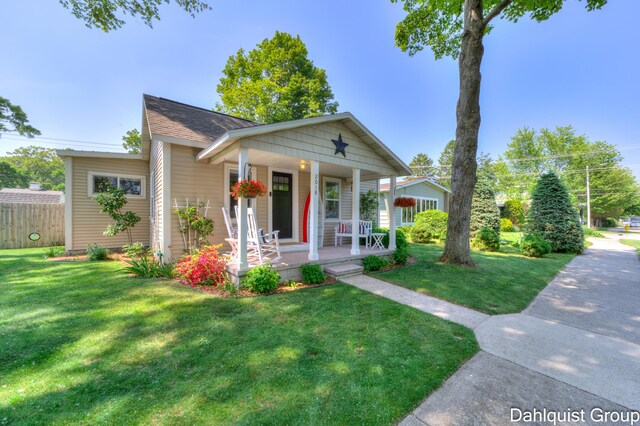 2018 Oak Ave, Muskegon, MI 49445