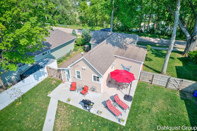 2018 Oak Ave, Muskegon, MI 49445