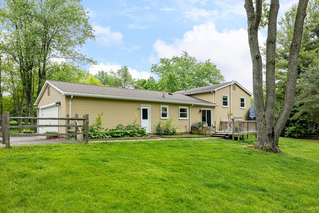 9177 Horseshoe Bnd, Dexter, MI 48130 - rear view of property featuring a wooden deck