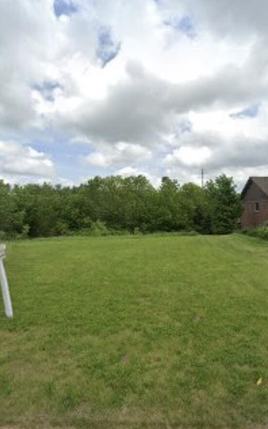 555 Old Farm Ln, Lapeer, MI 48446 - photo 2