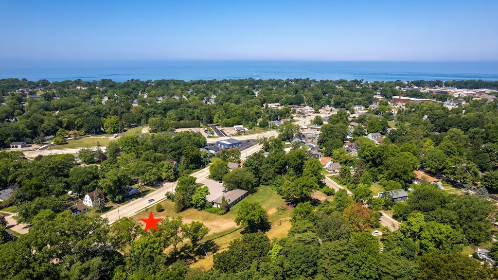 757 Phillips St, South Haven, MI 49090 - photo 2