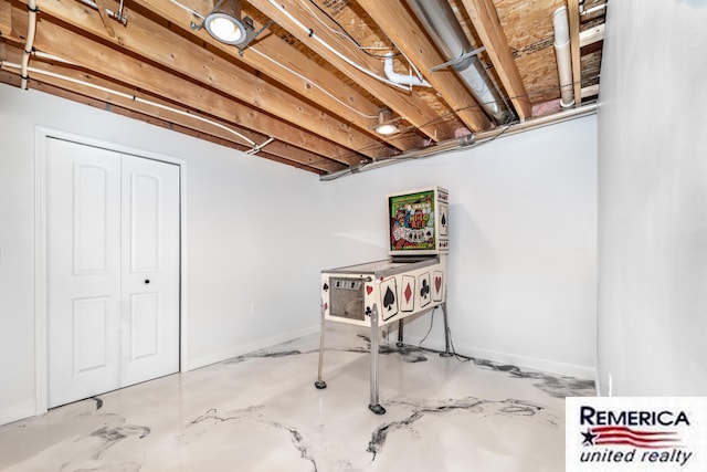 52951 Royal Park Ave, Utica, MI 48315 - finished basement with baseboards