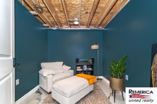 52951 Royal Park Ave, Utica, MI 48315 - sitting room featuring baseboards