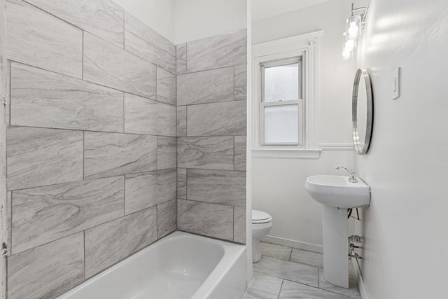 3008 Lothrop St, Detroit, MI 48206 - full bath with marble finish flooring and washtub / shower combination