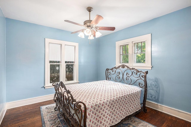 106 E Mechanic St, Yale, MI 48097 - bedroom with wood finished floors and ceiling fan