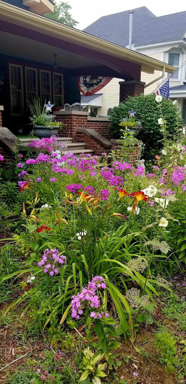 106 E Mechanic St, Yale, MI 48097 - exterior view