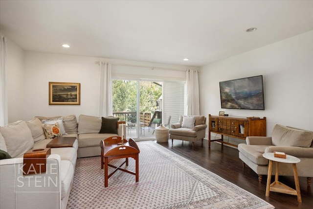 859 Orchard Ave SE, East Grand Rapids, MI 49506 - living area featuring hardwood / wood-style floors and recessed lighting